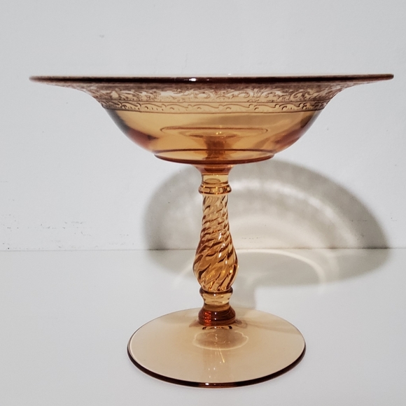 Vintage Fostoria Royal Etched Amber Glass Compote - Picture 4 of 8